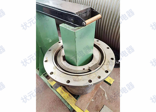 Coupling heater